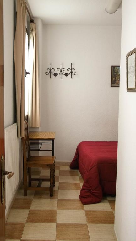 Pension Ciudad Navarro Ramos Granada Kamer foto