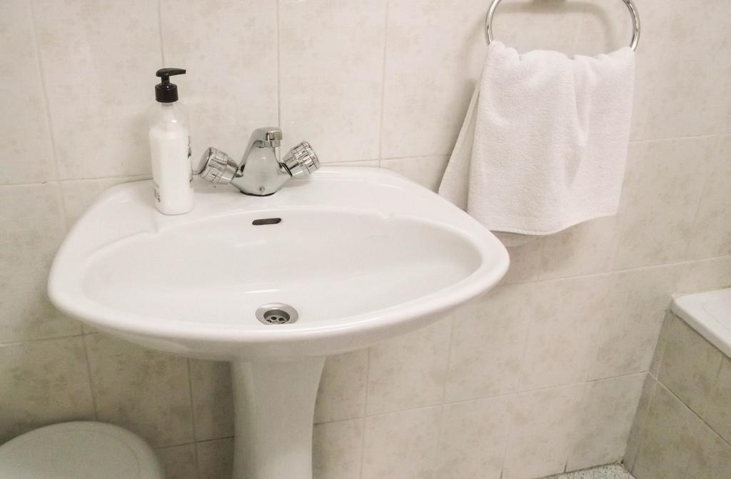 Pension Ciudad Navarro Ramos Granada Kamer foto