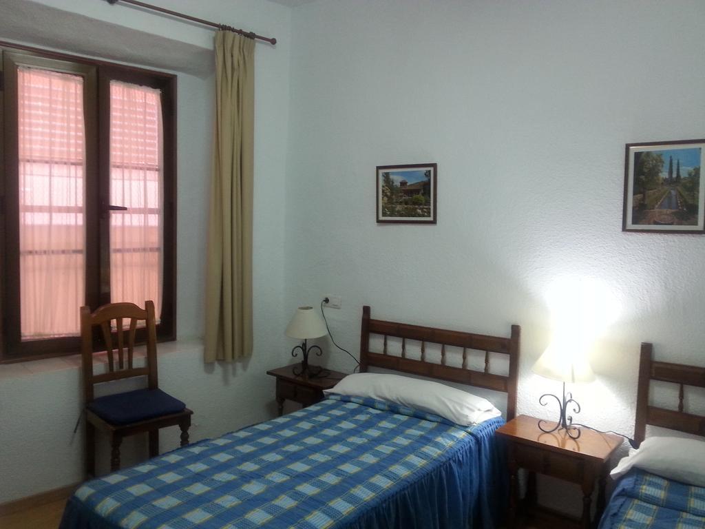 Pension Ciudad Navarro Ramos Granada Buitenkant foto